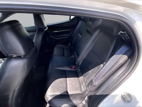 Used 2023 MAZDA MAZDA3 s FWD image 25