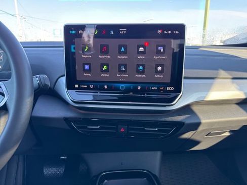 New 2025 Volkswagen ID.4 Pro S Plus image 22