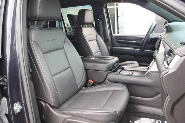 Used 2024 GMC Yukon Denali AWD/4WD image 26