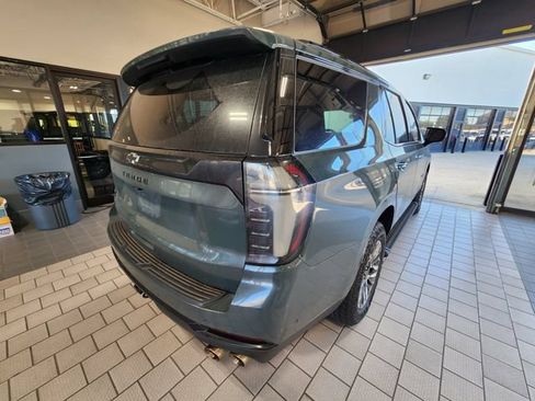 Used 2025 Chevrolet Tahoe Z71 w/ Comfort Package AWD/4WD image 6