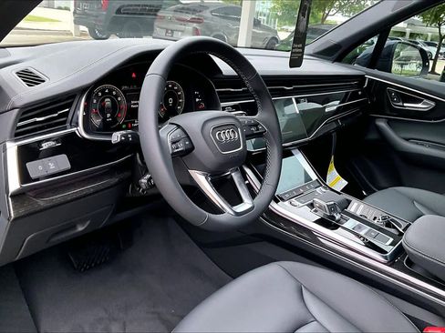 New 2026 Audi Q7 2.0T Premium AWD/4WD image 8