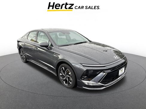 Used 2025 Hyundai Sonata SEL image 1