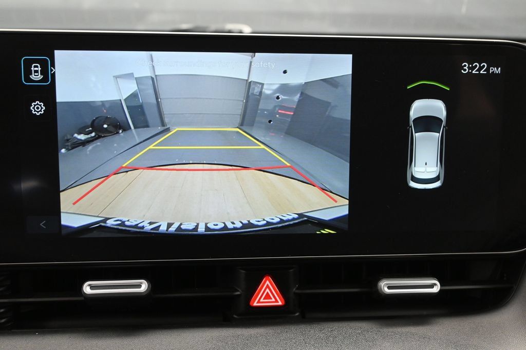 Used 2025 Hyundai Ioniq 5 SE RWD image 14