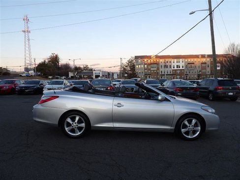 Used 2008 Toyota Solara SLE image 8
