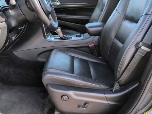 Used 2018 Jeep Grand Cherokee Limited image 17