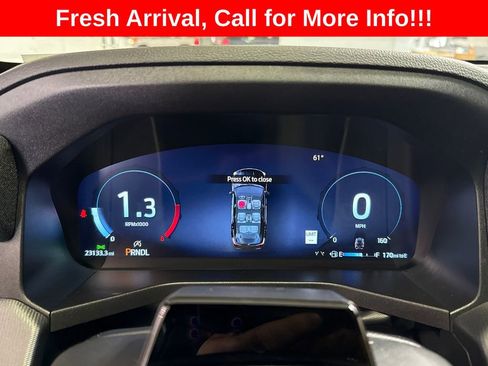 Used 2025 Ford Explorer ST-Line image 3