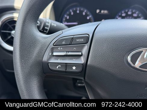 Used 2022 Hyundai Kona SE FWD image 14