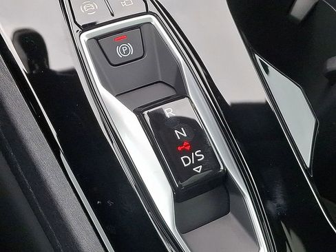 Used 2025 Audi A5 2.0T Premium w/ Convenience Package image 7