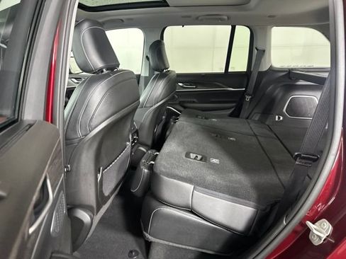 Used 2023 Jeep Grand Cherokee 4WD 4xe w/ Luxury Tech Group II image 26