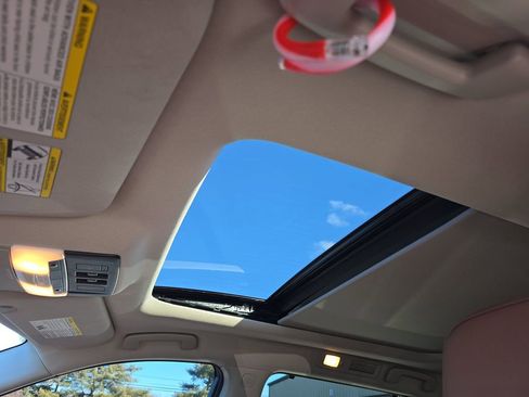 Certified 2024 Nissan Pathfinder Platinum image 7