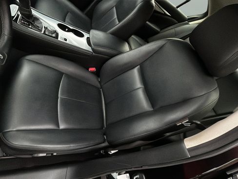 Used 2021 INFINITI Q50 Luxe image 36