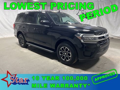 Used 2024 Ford Expedition XLT image 1