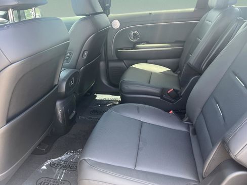 New 2026 Hyundai Palisade Calligraphy FWD image 16