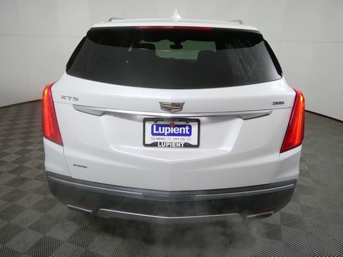 Used 2019 Cadillac XT5 Platinum image 4