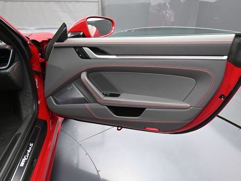 Certified 2024 Porsche 911 Turbo image 26