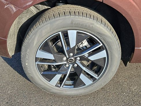 New 2026 Volvo XC60 B5 Plus w/ Protection Package Premier image 7