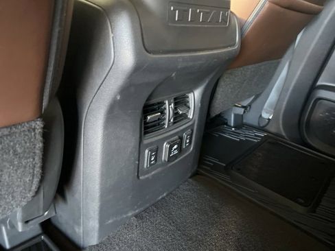 Used 2018 Nissan Titan Platinum Reserve image 20