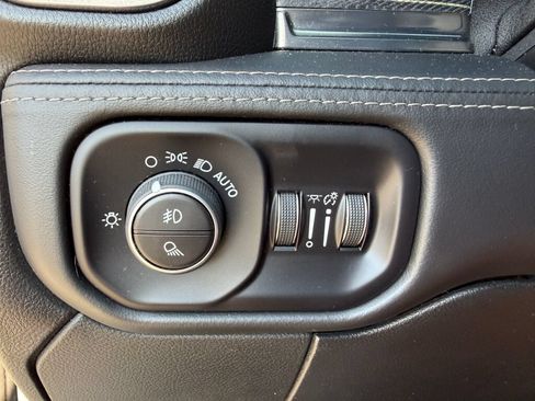 Used 2020 RAM 3500 Limited AWD/4WD image 28