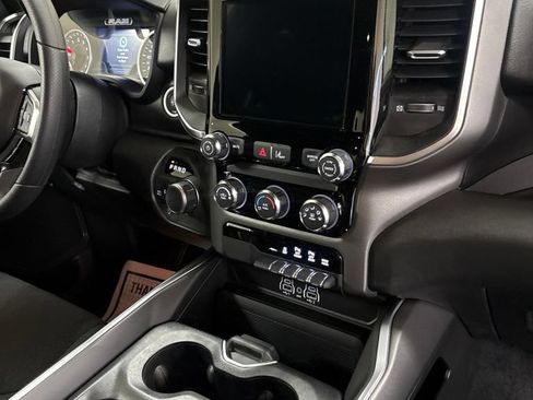 New 2026 RAM 1500 Express AWD/4WD image 25