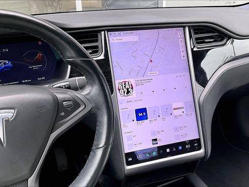 Used 2021 Tesla Model S Long Range image 6