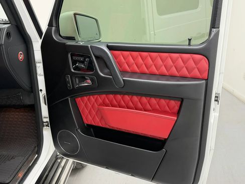 Used 2017 Mercedes-Benz G 63 AMG 4MATIC image 20