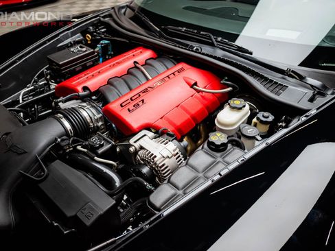 Used 2013 Chevrolet Corvette 427 w/ Z06 Carbon Fiber Package image 85