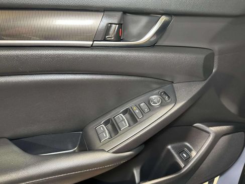Used 2022 Honda Accord Sport Special Edition image 8