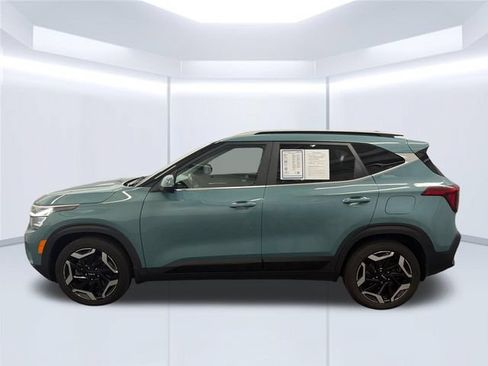 Certified 2024 Kia Seltos SX w/ SX Sunroof Package AWD/4WD image 9