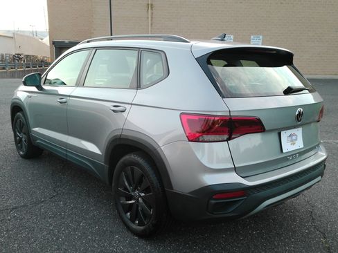 Used 2022 Volkswagen Taos S AWD/4WD image 5