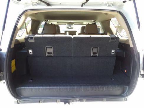 Used 2016 Toyota 4Runner Limited AWD/4WD image 7