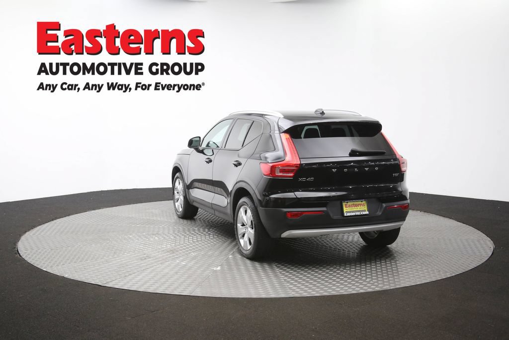 Used 2022 Volvo XC40 T5 Momentum AWD/4WD image 67