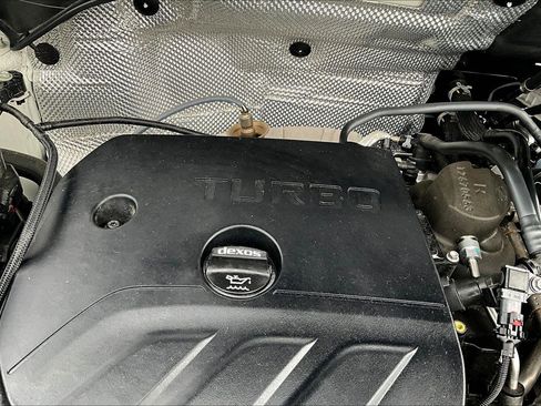 Certified 2024 Buick Encore GX Avenir image 34