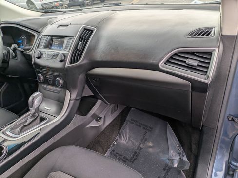 Used 2018 Ford Edge SEL w/ Ford Safe & Smart Package image 31