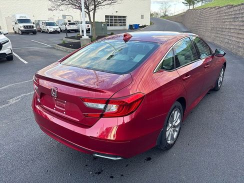 Used 2018 Honda Accord LX image 7
