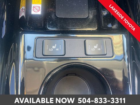 Certified 2019 Toyota Prius Limited image 31