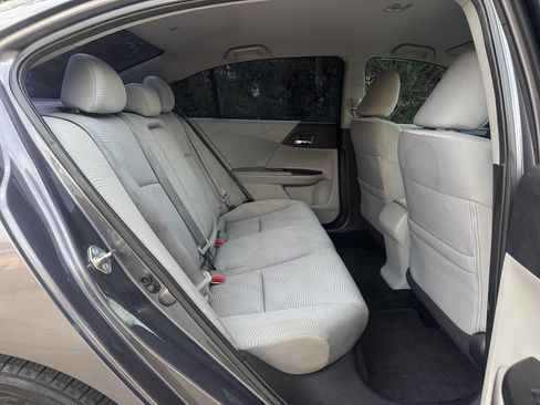 Used 2015 Honda Accord LX image 13