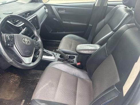 Used 2017 Toyota Corolla L FWD image 2