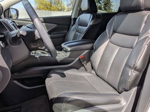 Used 2024 Nissan Murano SL image 24