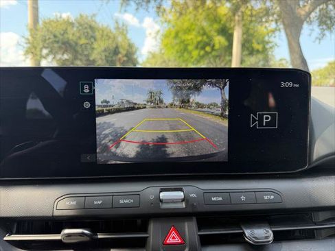 Used 2025 Kia K4 FWD image 27