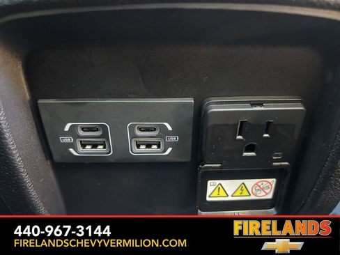 Used 2022 Jeep Cherokee Limited w/ Mopar Interior Package image 40