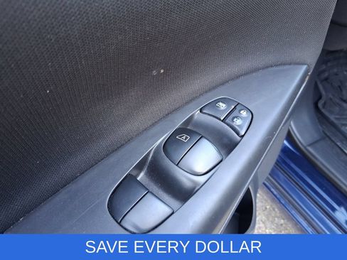 Used 2019 Nissan Sentra SV FWD image 8