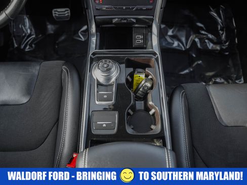 Used 2019 Ford Edge ST w/ Convenience Package image 29