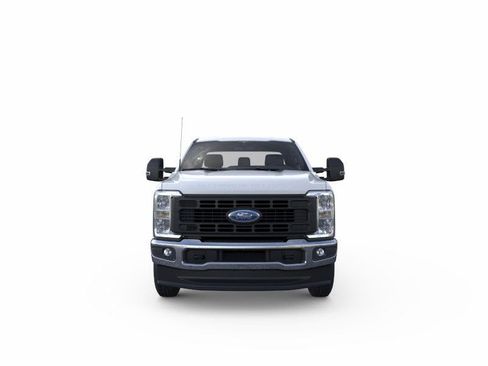 New 2026 Ford F250 XL w/ XL Chrome Package image 7