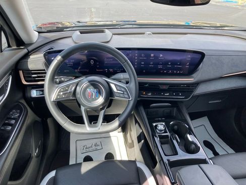 Used 2025 Buick Envision Sport Touring AWD/4WD image 9