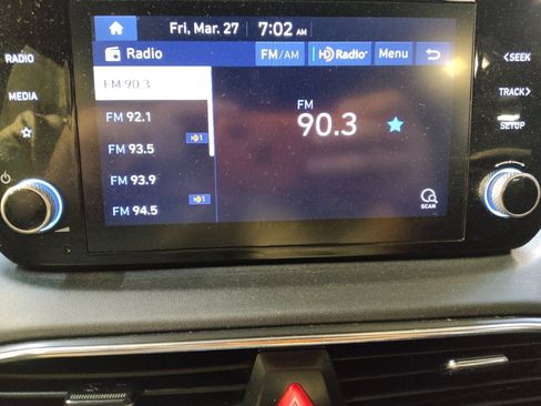 Used 2022 Hyundai Santa Fe SE image 25