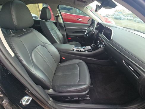 Used 2020 Hyundai Sonata Limited image 16