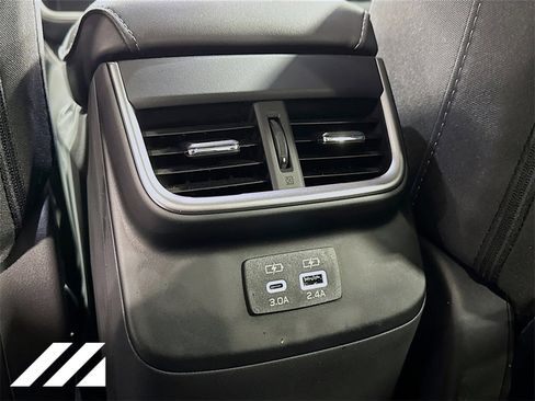 Certified 2025 Subaru Legacy Premium image 25