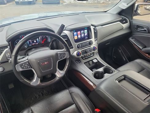 Used 2020 GMC Yukon XL SLT w/ Open Road Package image 24