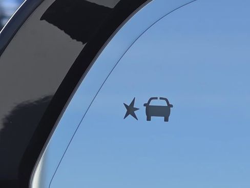 Used 2024 Chevrolet Blazer EV RS image 10