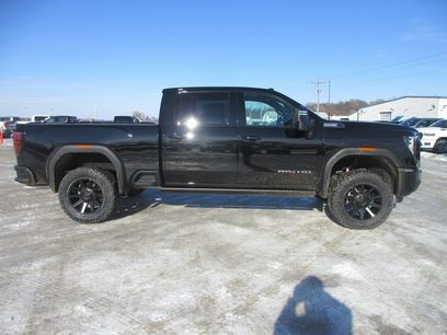 New 2026 GMC Sierra 2500 AT4 w/ AT4 Premium Plus Package